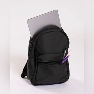 P’tula Go Getter Backpack - Black